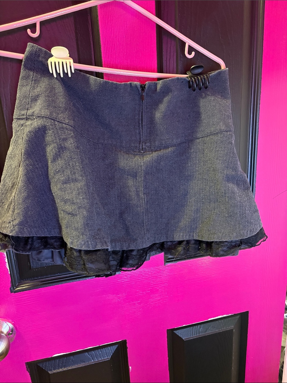 Women’s Black Ruffle Hem Mini Skirt